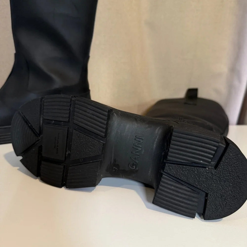 Ganni Black Recycled Rubber Knee High Chunky Lug Sole Boots EU 37 Womens